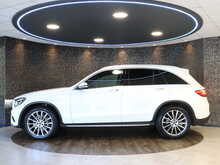 Mercedes-Benz GLC GLC250 AMG Line - U13705