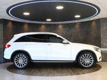 Mercedes-Benz GLC GLC250 AMG Line - U13705