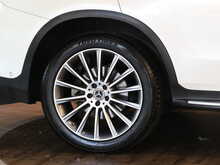 Mercedes-Benz GLC GLC250 AMG Line - U13705