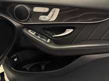 Mercedes-Benz GLC GLC250 AMG Line - U13705