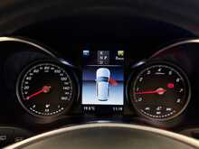 Mercedes-Benz GLC GLC250 AMG Line - U13705