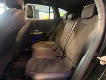 Mercedes-Benz GLA GLA200 AMG Line Night Edition - U13706