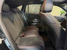 Mercedes-Benz GLA GLA200 AMG Line Night Edition - U13706