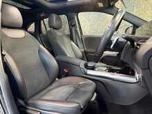Mercedes-Benz GLA GLA200 AMG Line Night Edition - U13706
