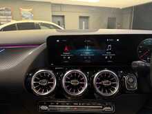 Mercedes-Benz GLA GLA200 AMG Line Night Edition - U13706