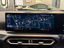 BMW 3 Series 330e M Sport - U13708