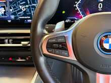 BMW 3 Series 330e M Sport - U13708