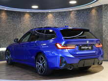 BMW 3 Series 330e M Sport - U13708