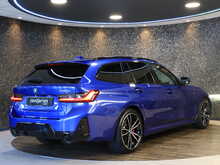 BMW 3 Series 330e M Sport - U13708