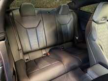 BMW M4 BiTurbo Competition - U13710