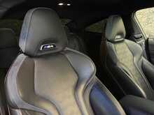 BMW M4 BiTurbo Competition - U13710