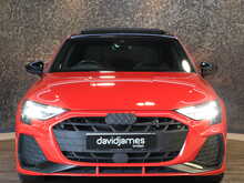Audi A3 TFSI Black Edition - U13740