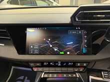 Audi A3 TFSI Black Edition - U13740