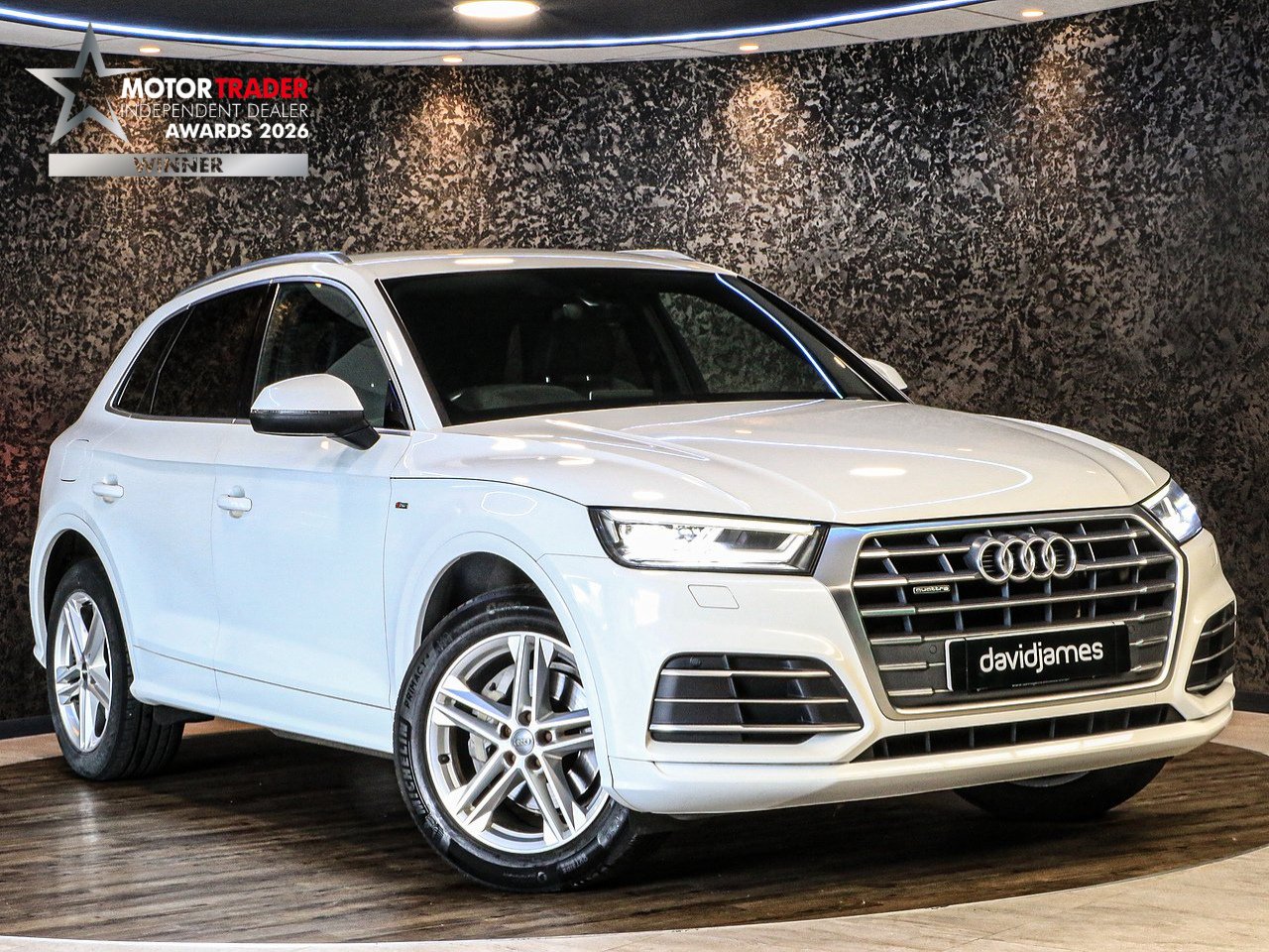 Audi Q5 TDI S line - U13786