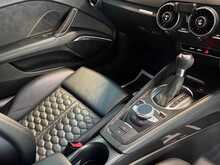 Audi TT RS TFSI Sport Edition - U13909