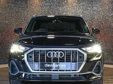 Audi Q3 TDI S line - U13943