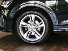 Audi Q3 TDI S line - U13943