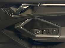Audi Q3 TDI S line - U13943
