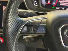 Audi Q3 TDI S line - U13943
