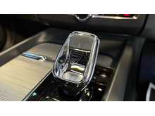 Volvo XC60 h T6 Plus Black Edition - U13948
