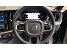 Volvo XC60 h T6 Plus Black Edition - U13948