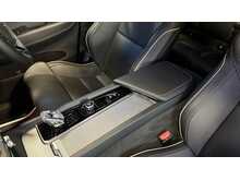 Volvo XC60 h T6 Plus Black Edition - U13948