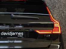 Volvo XC60 h T6 Plus Black Edition - U13948
