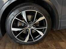 Volkswagen Tiguan TDI R-Line - U13952