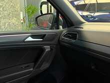 Volkswagen Tiguan TDI R-Line - U13952
