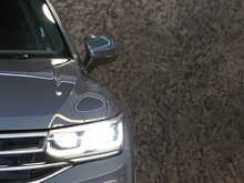 Volkswagen Tiguan TDI R-Line - U13952