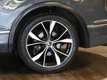 Volkswagen Tiguan TDI R-Line - U13952