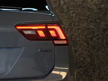 Volkswagen Tiguan TDI R-Line - U13952