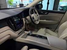 Volvo XC60 B4 MHEV Inscription Pro - U13953