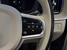 Volvo XC60 B4 MHEV Inscription Pro - U13953