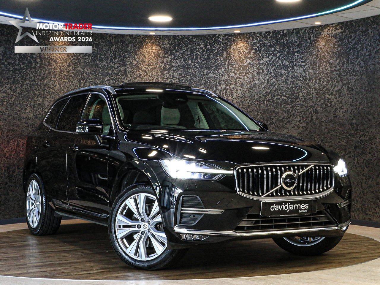Volvo XC60 B4 MHEV Inscription Pro - U13953
