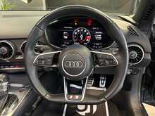Audi TT TFSI Black Edition - U13956