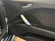 Audi TT TFSI Black Edition - U13956