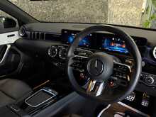 Mercedes-Benz A Class A35h MHEV AMG Touring Edition - U13968
