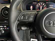 Audi S3 TFSI - U13975