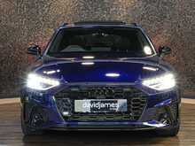Audi A4 Avant TFSI Black Edition - U13984