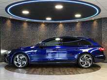 Audi A4 Avant TFSI Black Edition - U13984