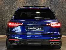 Audi A4 Avant TFSI Black Edition - U13984