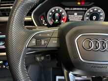 Audi Q3 TFSI Vorsprung - U13986