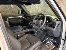Land Rover Defender 90 D250 MHEV X-Dynamic SE - U13993