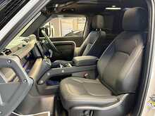 Land Rover Defender 90 D250 MHEV X-Dynamic SE - U13993