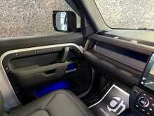 Land Rover Defender 90 D250 MHEV X-Dynamic SE - U13993