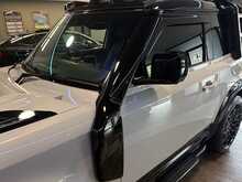 Land Rover Defender 90 D250 MHEV X-Dynamic SE - U13993