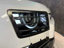 Land Rover Defender 90 D250 MHEV X-Dynamic SE - U13993