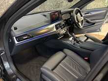 BMW 5 Series 530d MHT M Sport - U13998