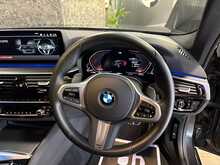 BMW 5 Series 530d MHT M Sport - U13998